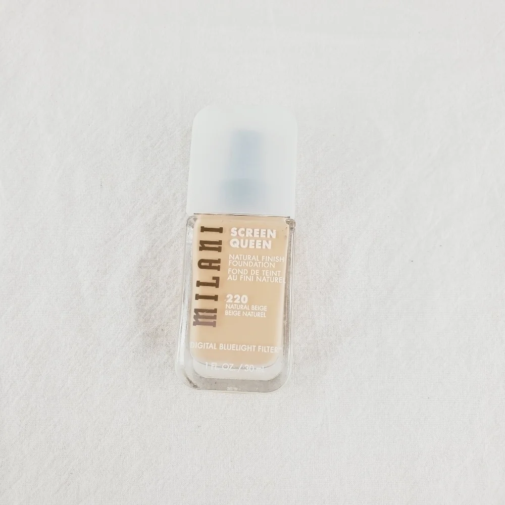 LAST ONE 🔥Milani screen queen natural finish foundation
